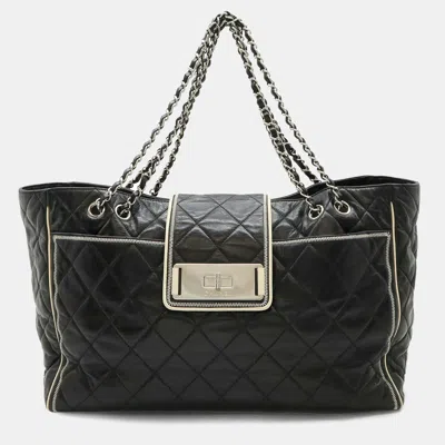 Pre-owned Chanel 2.55 Matelasse Turnlock Tote Bag Shoulder Double Chain Calf Leather Black White