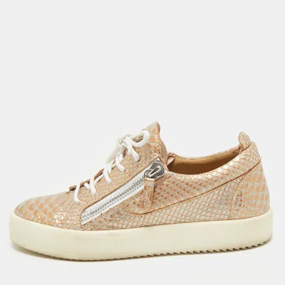 Pre-owned Giuseppe Zanotti Gold Croc Embossed Leather Frankie Low Top Sneakers Size 39