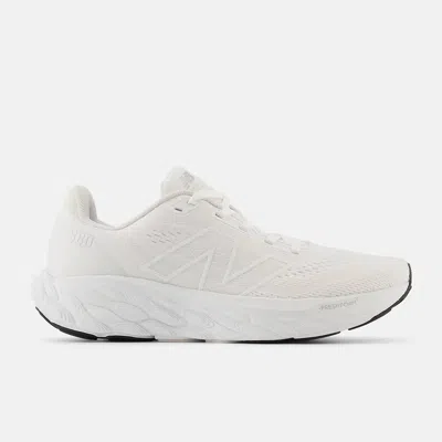 New Balance Women's Fresh Foam X 880v14 Running Shoes In White / Grey