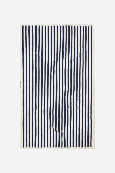 A Days March Bath Towel In Gray