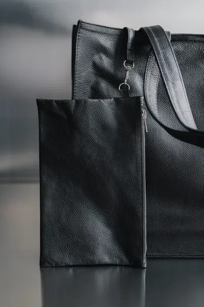 A Days March Leather Tote Bag – Deadwood For A Day's March