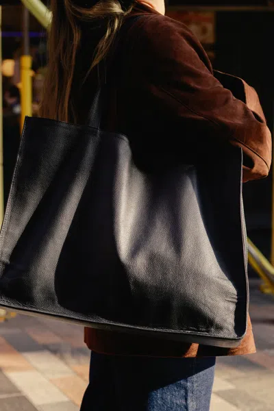 A Days March Leather Tote Bag – Deadwood For A Day's March