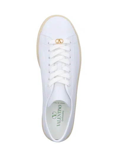 Valentino White Leather Vlogo Signature Sneakers In White