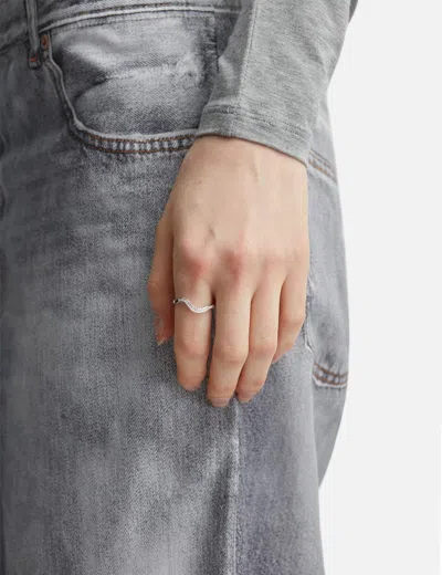 Maria Black Rose Ring In White