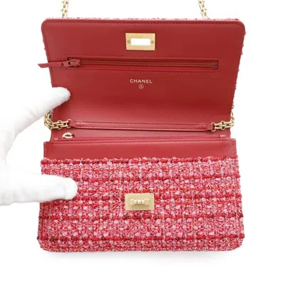 Pre-owned Chanel 2.55 Red Color Tweed Chain/shoulder Wallet ()