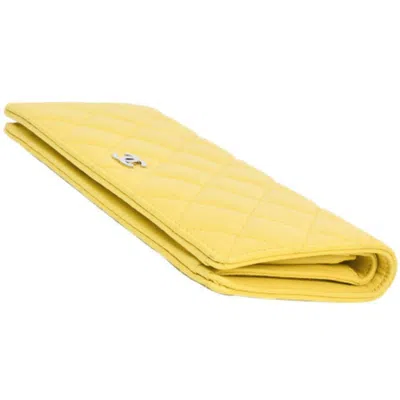 Pre-owned Chanel Yellow Leather Long Wallet (bi-fold) ()