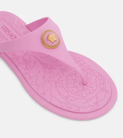 Versace Alia Sandales Plates En Caoutchouc