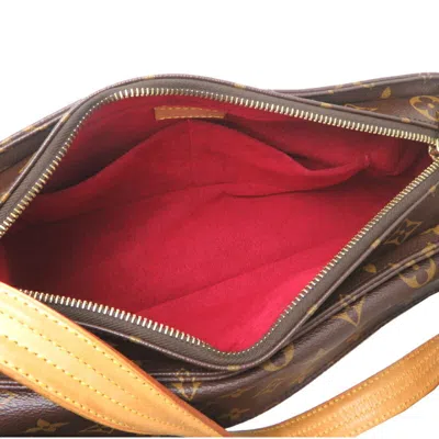 Pre-owned Louis Vuitton Brown Monogram Monogram Shoulder Bag ()