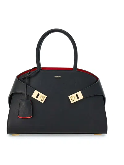 Ferragamo Women Hug Small Leahter Tote Bag In Black