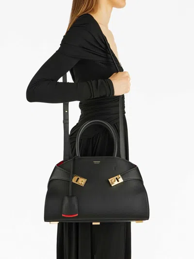 Ferragamo Women Hug Small Leahter Tote Bag In Black