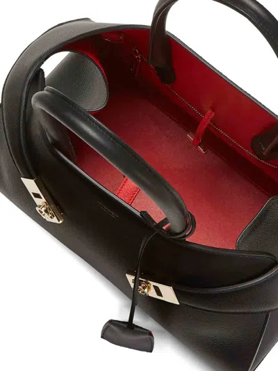 Ferragamo Women Hug Small Leahter Tote Bag In Black