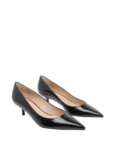 Stuart Weitzman Stuart Leather Kitten-heel Pumps In Black
