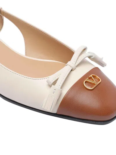 Valentino Garavani Women Valet Du Roi Slingback Ballets In Neutral