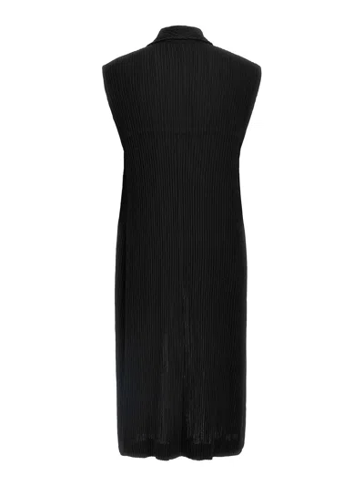 Issey Miyake Hatching Pleats Vest In Black