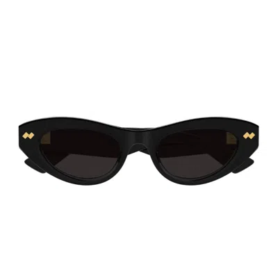 Bottega Veneta Bv1350s Linea Ribbon 001 Black Grey Sunglasses In Black