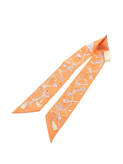 Pre-owned Hermes 2021 Les Cles A Pois Ribbon Scarf Silk