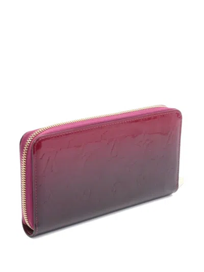 Pre-owned Louis Vuitton 2017 Zippy Wallet In Red