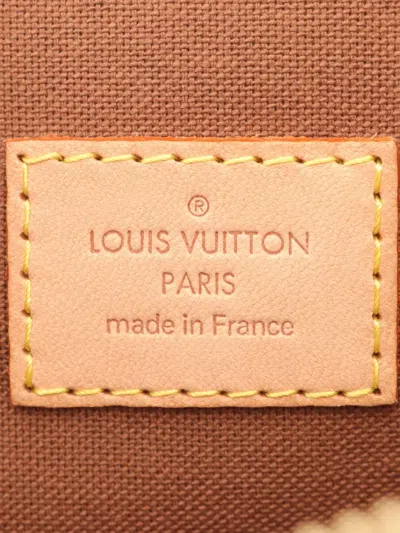Pre-owned Louis Vuitton 2006 Lockit Monogram Handbag In Brown