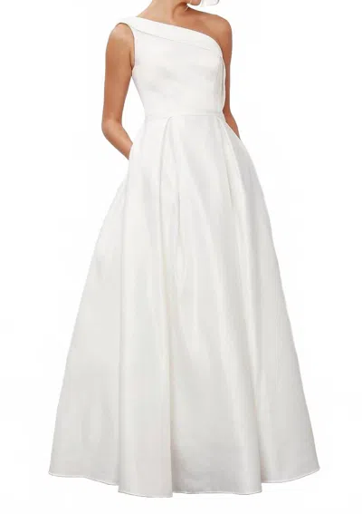 Nox Anabel One-shoulder Long Prom Gown In White