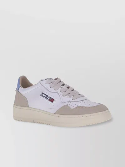 Autry Medalist Low Leather Sneakers