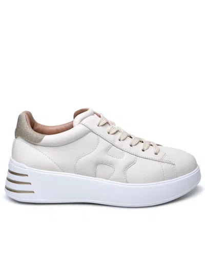 Hogan Elevated Laced Flat Shoes With Sleek Design And Comfortable Fit In White