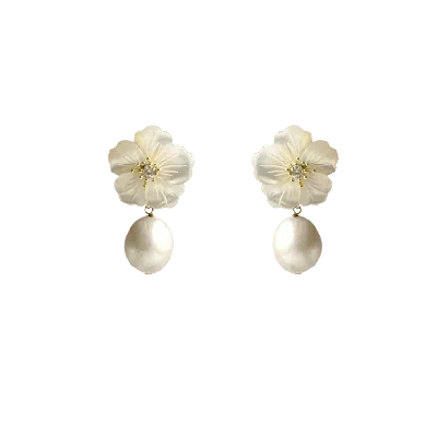 Laura Gray Women's White Pearl Drop Flower Drop Earrings