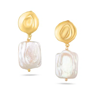 Arctic Fox & Co. Women's Gold / White Gold Pearl Drop Earrings - Josi
