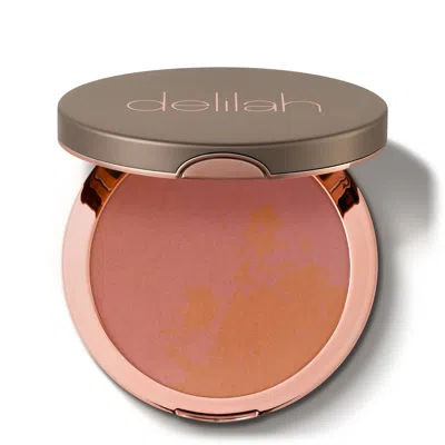Delilah Brown / Gold Pure Light Illuminating Powder - Lustre