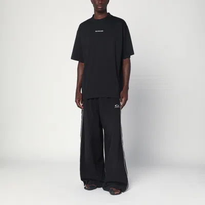 Balenciaga Black T-shirt With White Lettering Centered On The Chest. In Black