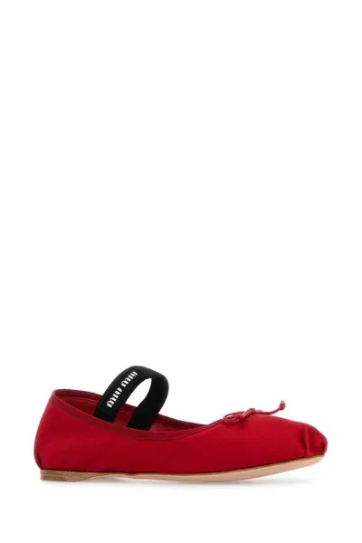 Miu Miu Satin Ballet Flats In Red