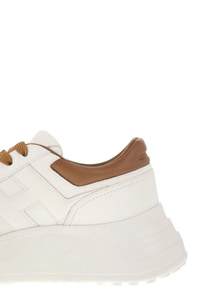 Hogan Hi-fi Trainers With Side H In White