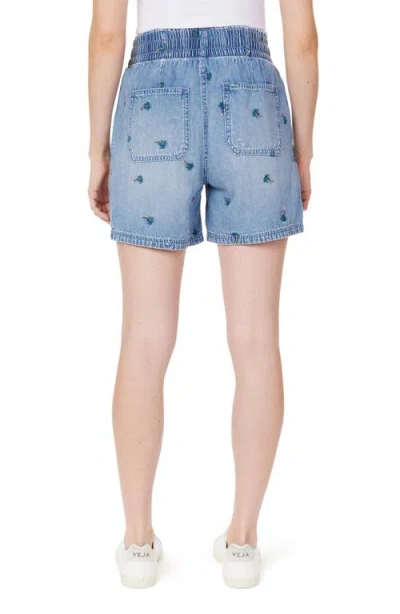 Kensie Embroidered Pull-on Denim Shorts In Blue