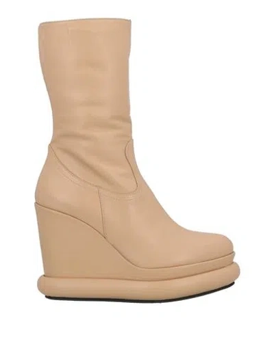 Paloma Barceló Woman Ankle Boots Beige Size 9.5 Leather