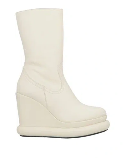 Paloma Barceló Woman Ankle Boots Cream Size 9 Leather