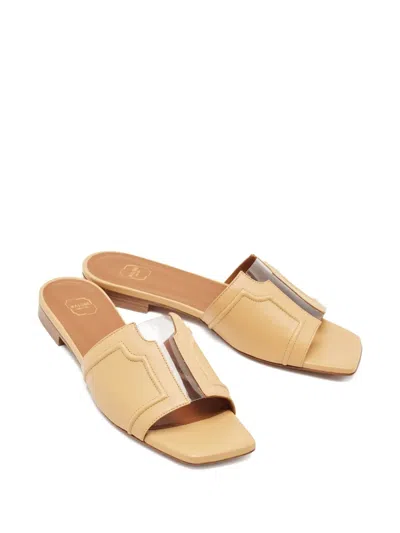 Pre-owned Malone Souliers  Leather Flat Sandals In Neutral