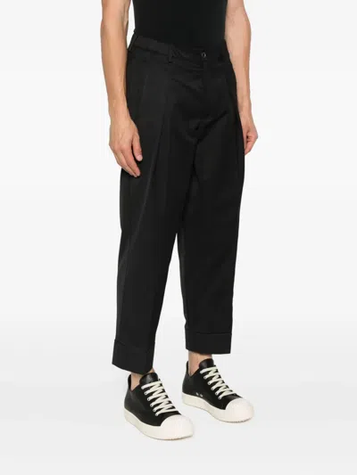 Rhun Pleated Turn-up Trousers In Black