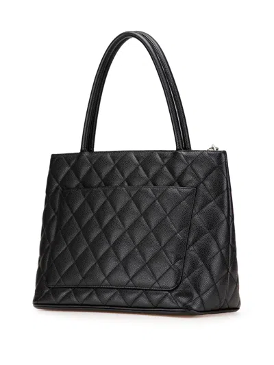 Pre-owned Chanel 2000-2002 Caviar Medallion Tote Bag