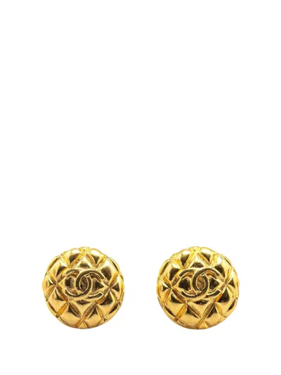 Pre-owned Chanel 20th Century Gold Plated Cc Quilted Round Clip On Earrings Costume Earrings