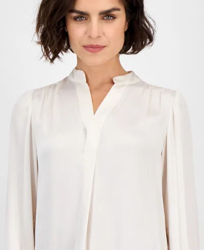 Anne Klein Textured Crepe Long Sleeve Top In White