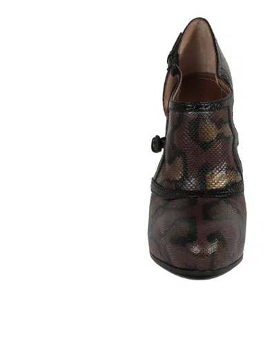 Bottega Veneta Chunky Heel Almond Toe Pump In Brown