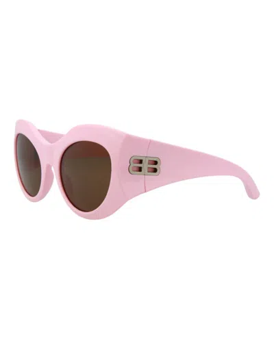 Balenciaga Cat Eye-frame Bio Injection Sunglasses In Pink