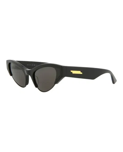 Bottega Veneta Cat Eye-frame Acetate Sunglasses In Black