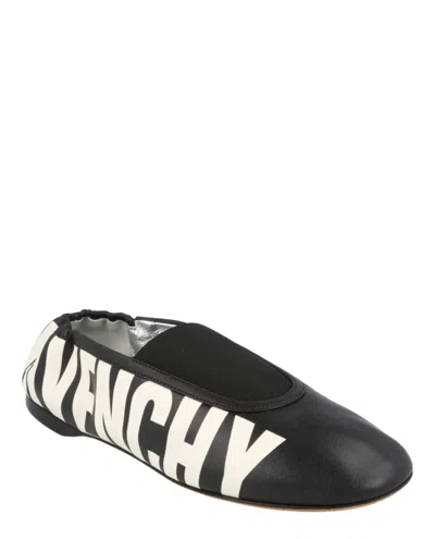 Givenchy Logo Graphic Ballet Flats In Black