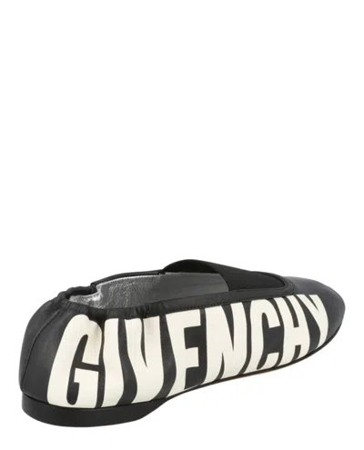 Givenchy Logo Graphic Ballet Flats In Black