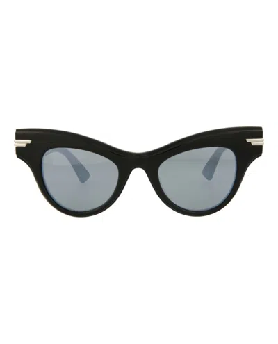 Bottega Veneta Cat Eye-frame Acetate Sunglasses In Black