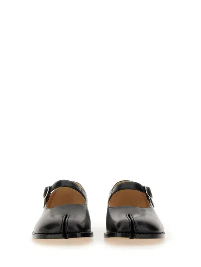 Maison Margiela Tabi Leather Mary Jane In Black