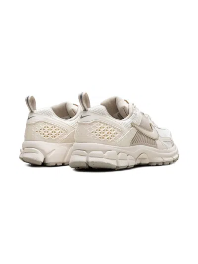 Nike Boys  Vomero 5 In White