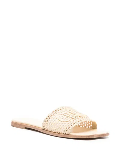Chloé Soleil Crochet Slide Sandals In Nude