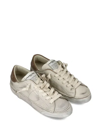Philippe Model Leather Low-top Sneakers In White
