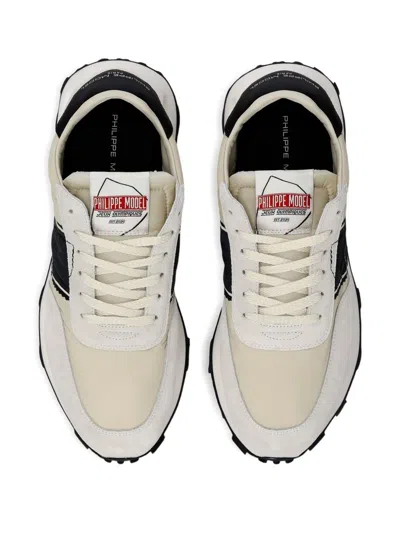 Philippe Model Sneakers Mit Wildledereinsätzen In Gray